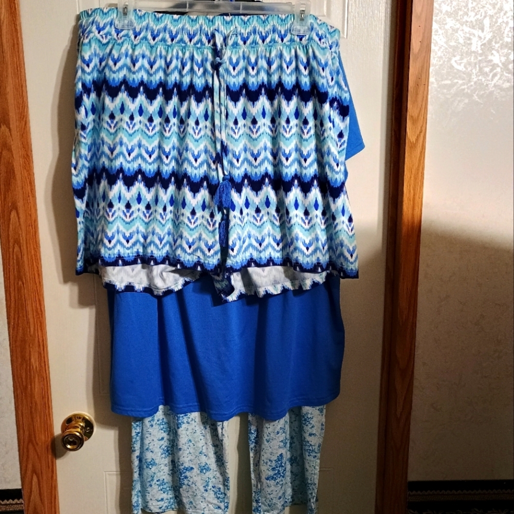 MUK LUK Pajama set